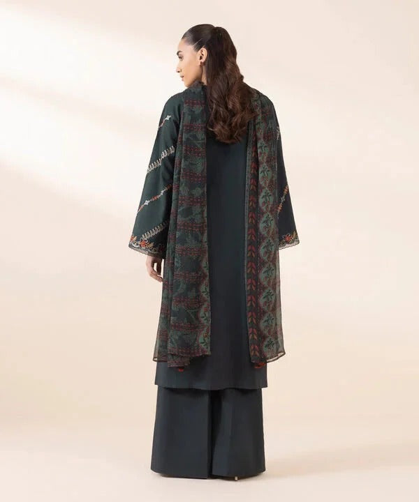 SAPPHIRE LAWN 3PC - LAWN EMB SHIRT WITH MONARK PRINTED DUPATTA AND LAWN DYED TROUSER | RP-3651