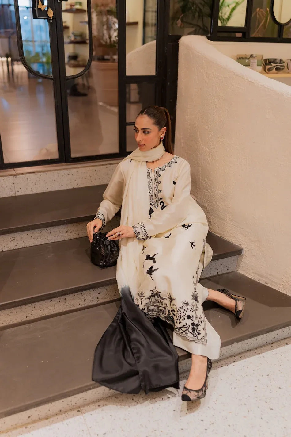 MIRANA-3PC LAWN EMBROIDERED SHIRT WITH BAMBER TYE&DYE CHIFFON DUPATTA AND TROUSER-RP-4563