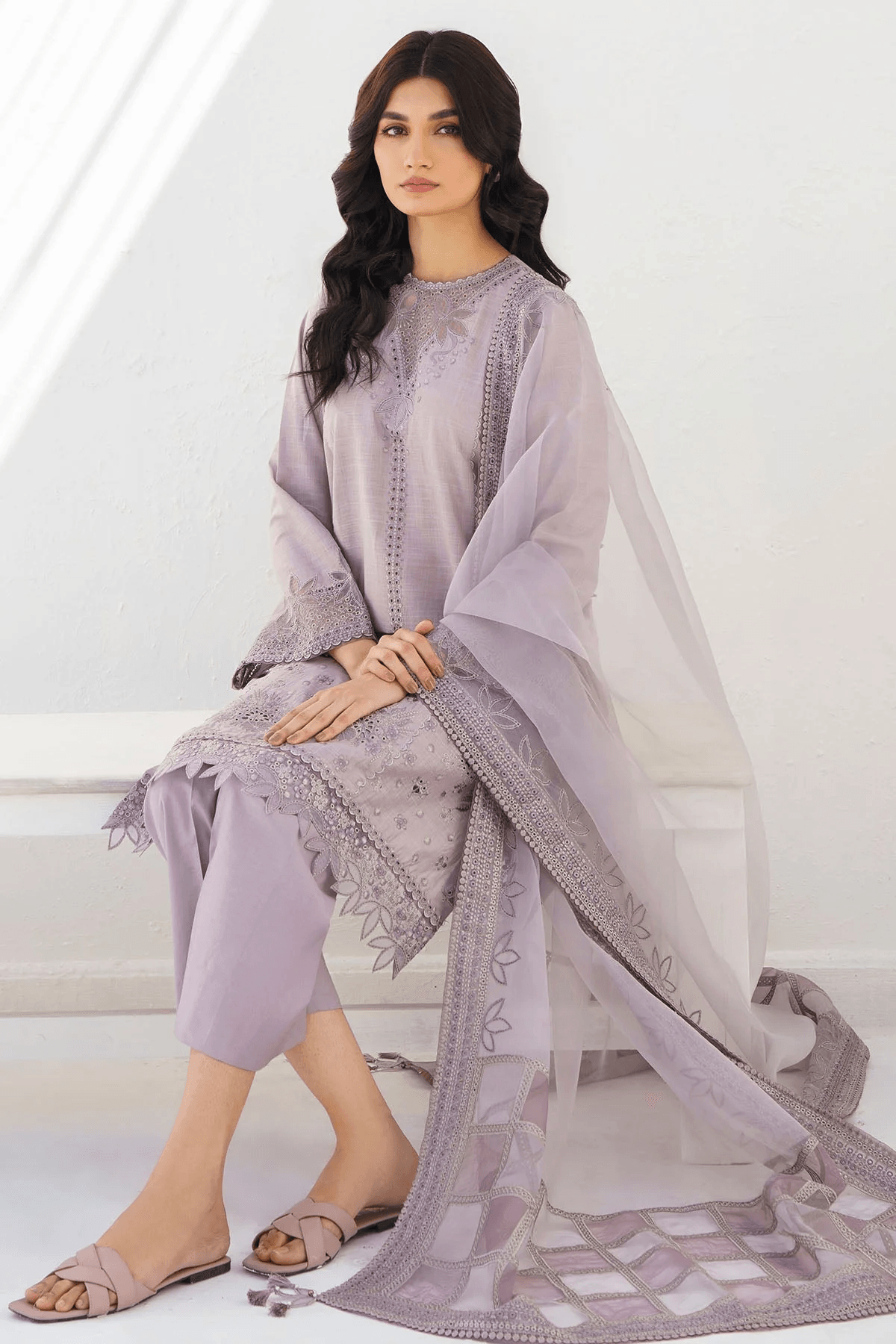 Jazmin Lawn Emb 3Pcs 1060 rangpasand.com 01