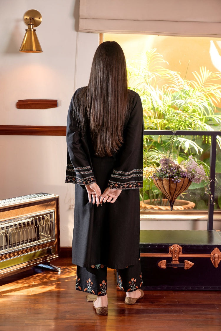 URGE-2PC DHANAK EMBROIDERED SHIRT AND EMBROIDRED TROUSER-BIC-132