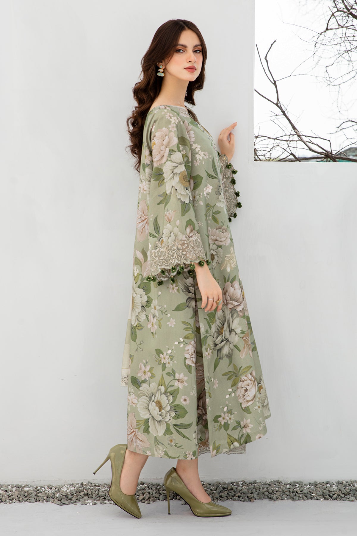 JAZMIN-3PC KHADDAR SHIRT WITH KHADDAR PRINT DUPATTA AND PRINT TROUSER-BIC-2559