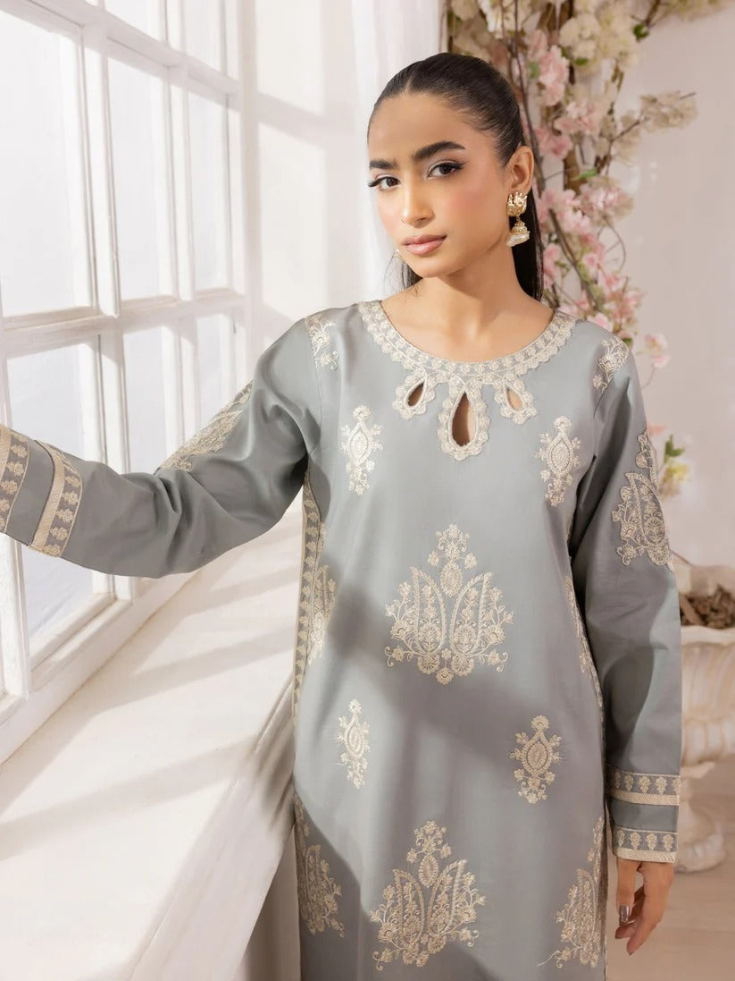 MOHAGNI LAWN 3PC - LAWN EMB SHIRT WITH MONARK PRINTED DUPATTA AND LAWN DYED TROUSER | RP-3741