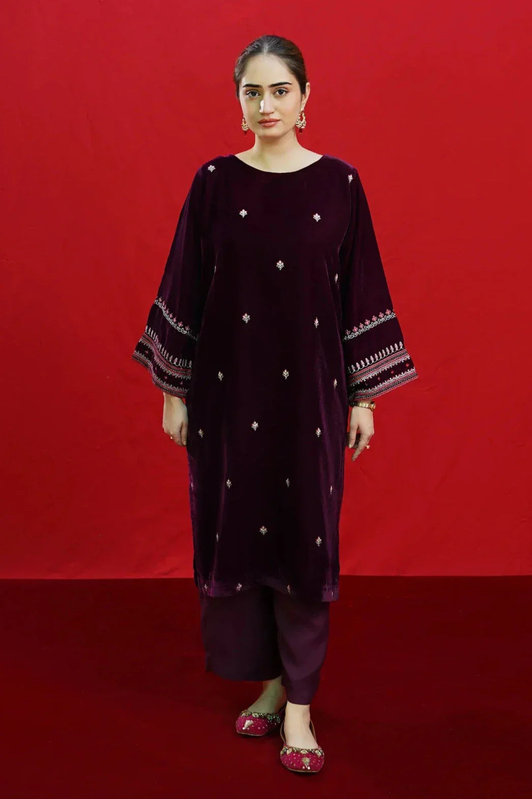 URGE-2PC VELVET EMBROIDERED SHIRT WITH VELEVT EMBROIDERED SLEEVES-BIC-D-19-MICROO-9000