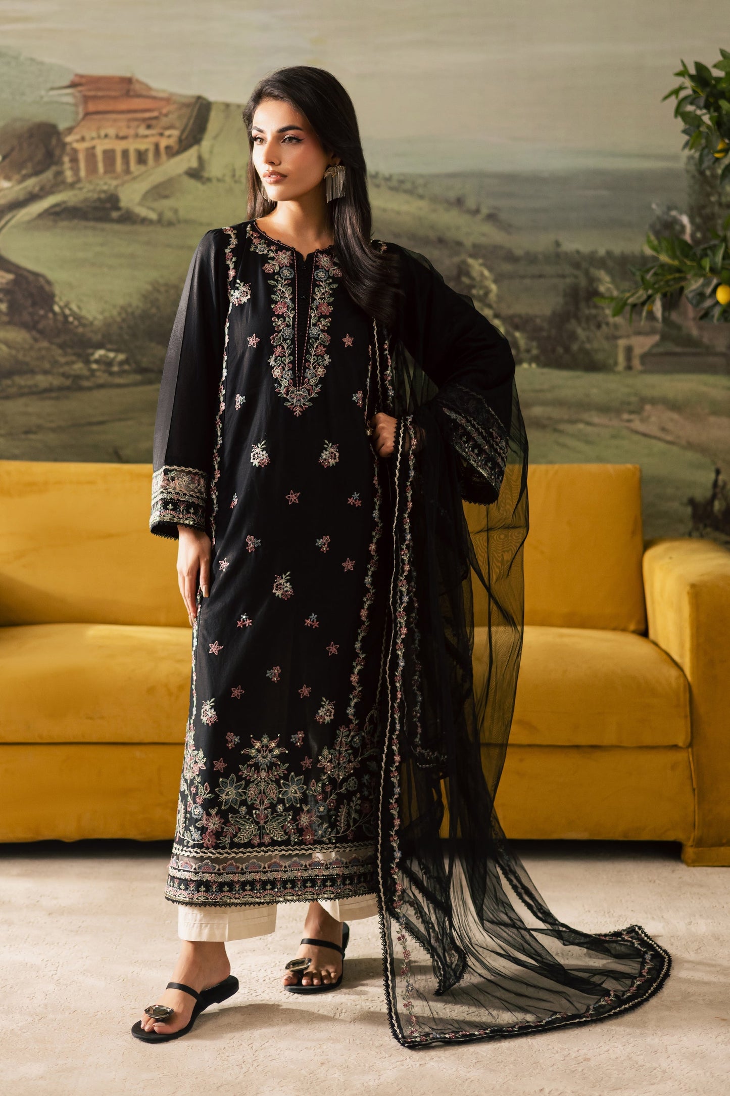 BATIK-3PC DHANAK EMBROIDERED SHIRT WITH CHIFFON EMBROIDERED DUPATTA AND TROUSER-BIC-4189