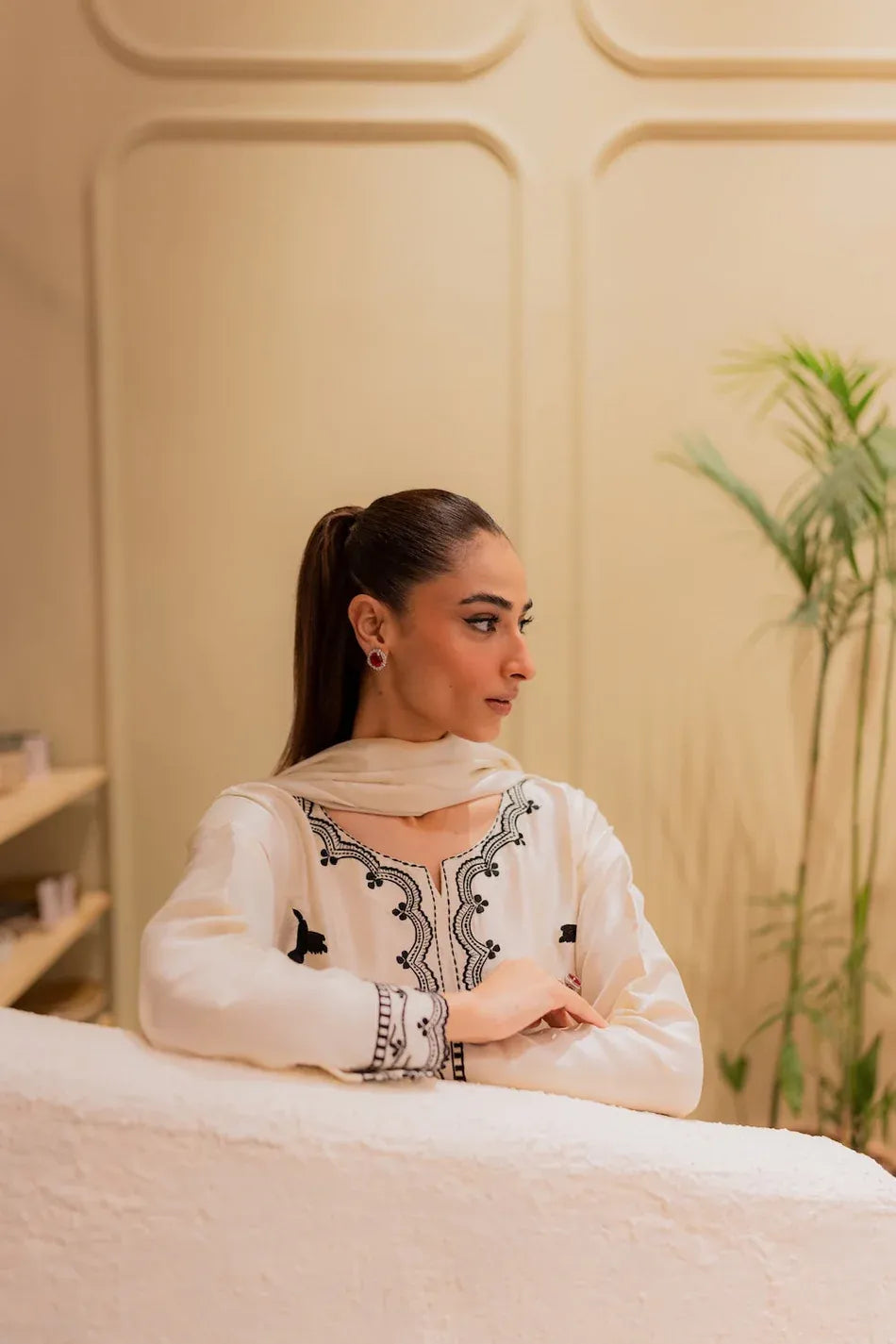 MIRANA-3PC LAWN EMBROIDERED SHIRT WITH BAMBER TYE&DYE CHIFFON DUPATTA AND TROUSER-RP-4563