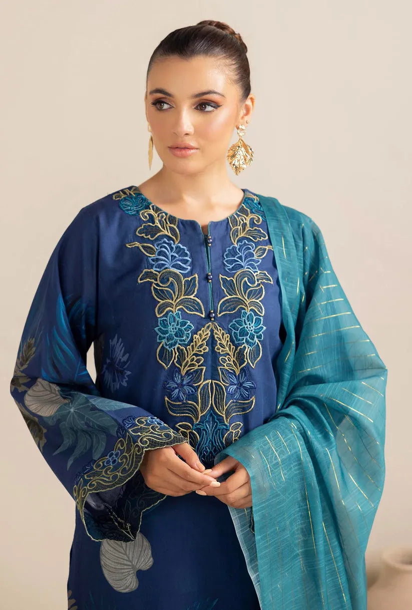 ADAN LIBAAS-3PC KARANDI PRINTED EMBROIDERED SHIRT WITH KARANDI PRINTED SHAWL AND KARANDI PRINTED TROUSER-BIC-3362