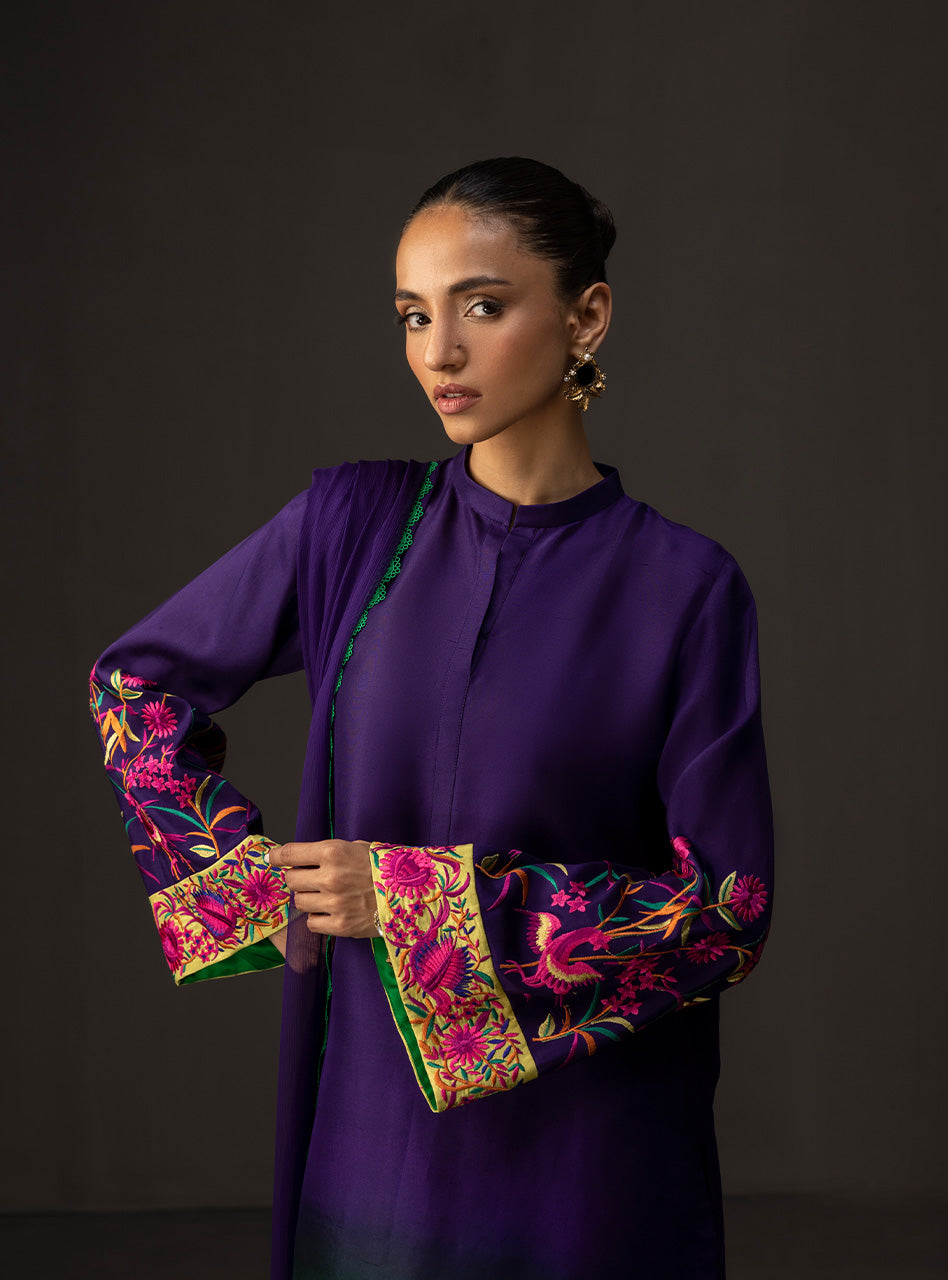ZAINAB CHOTTANI-3PC SHAMOZE SILK PRINTED EMB SHIRT WITH SOFT SILK PRINTED DUPATTA & TROUSER BIC-