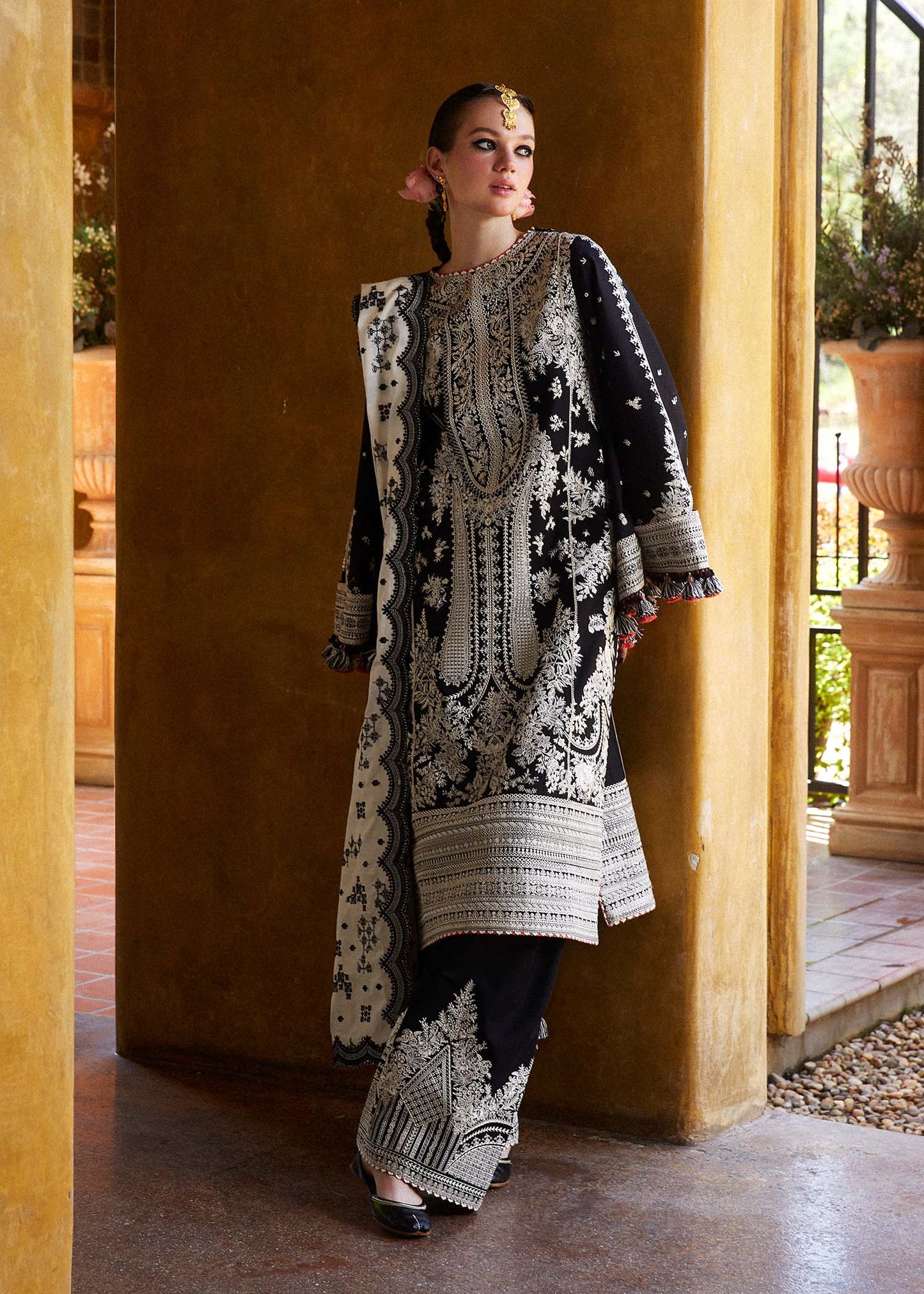 HUSSAIN REHAR-3PC DHANAK EMBROIDERED SHIRT WITH COTTON NET EMBROIDERED DUPATTA AND EMB TROUSER-BIC-4196