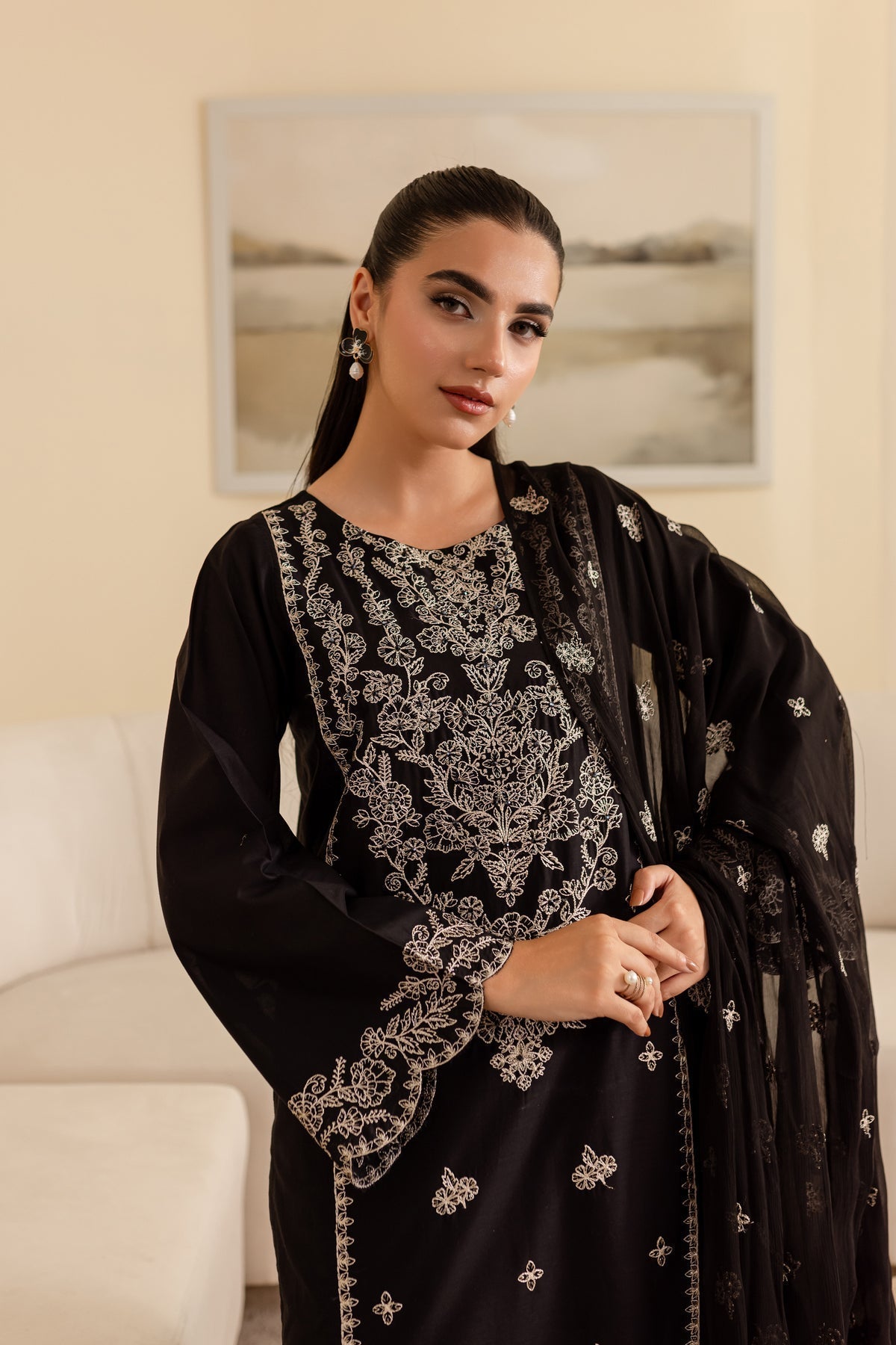 BATIK-3PC DHANAK EMBROIDERED SHIRT WITH CHIFFON EMBROIDERED DUPATTA & EMB TROUSER-BIC-4193