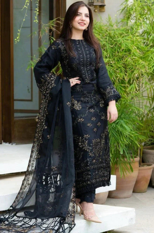 DANANEER-3PC KHADDAR EMBROIDERED SHIRT WITH CHIFFON EMBROIDERED DUPATTA & TROUSER-BIC-4116