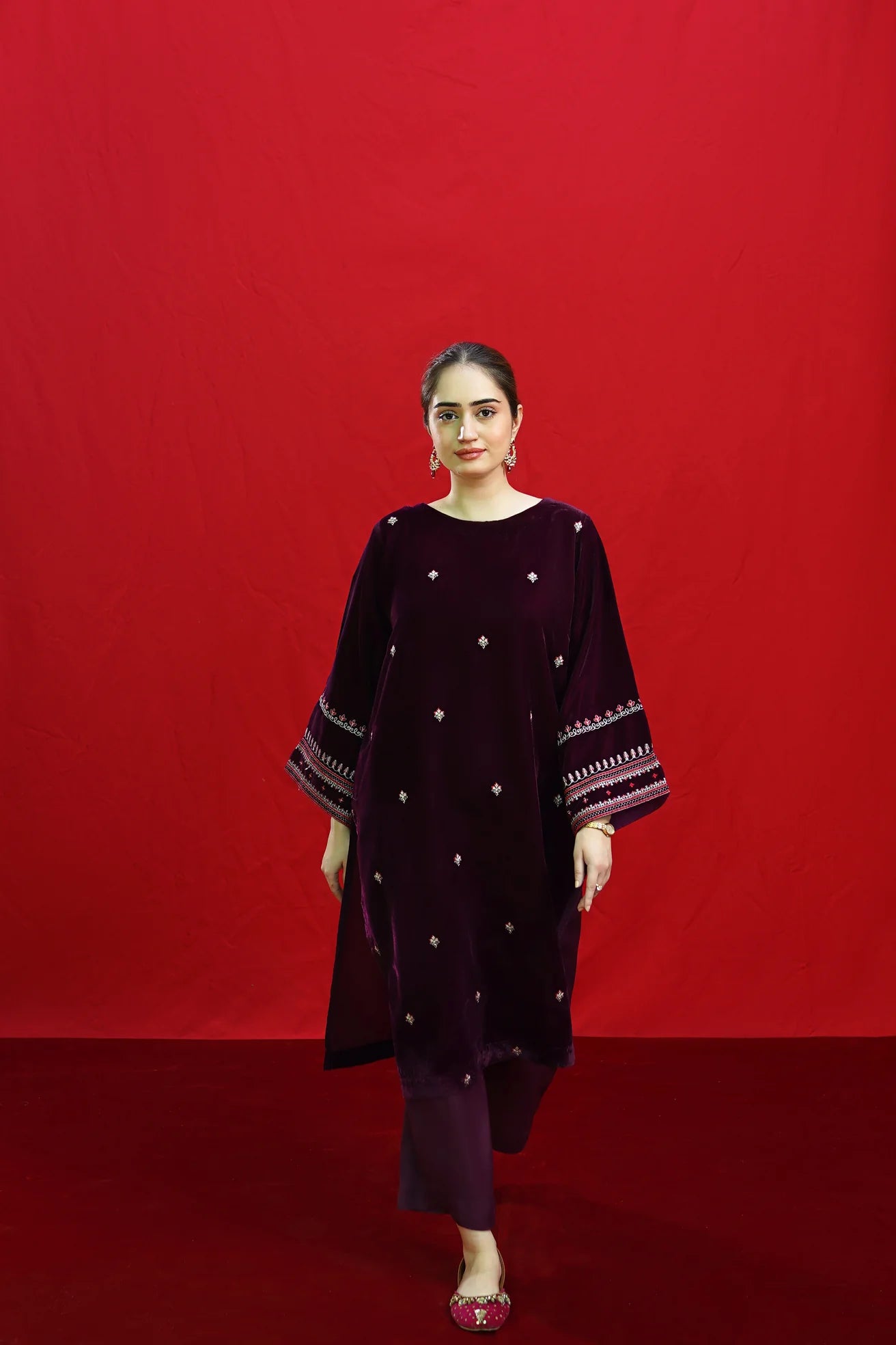 URGE-2PC VELVET EMBROIDERED SHIRT WITH VELEVT EMBROIDERED SLEEVES-BIC-D-19-MICROO-9000