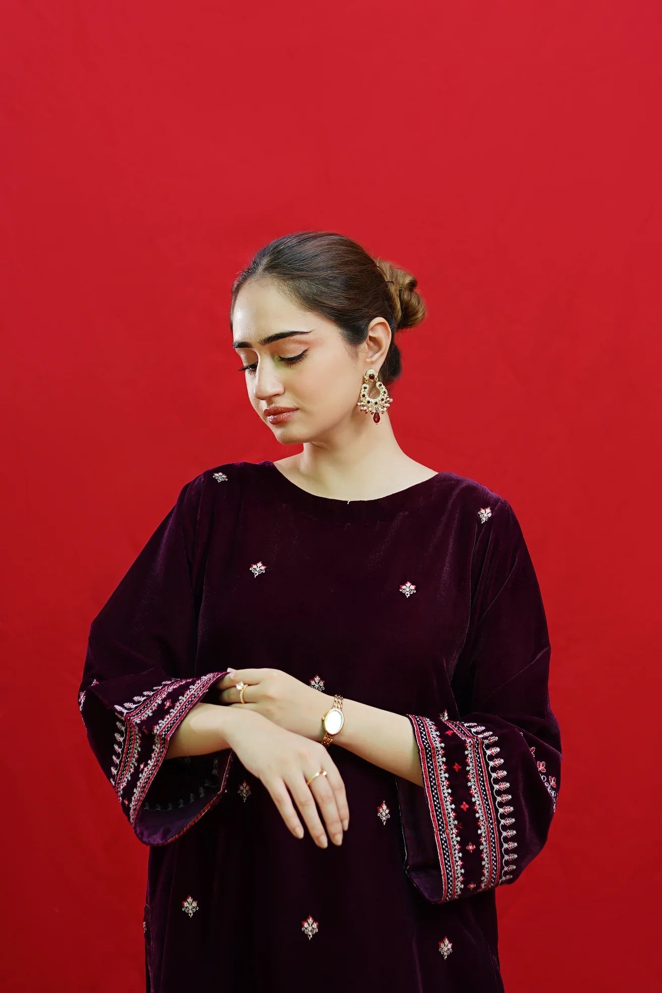 URGE-2PC VELVET EMBROIDERED SHIRT WITH VELEVT EMBROIDERED SLEEVES-BIC-D-19-MICROO-9000