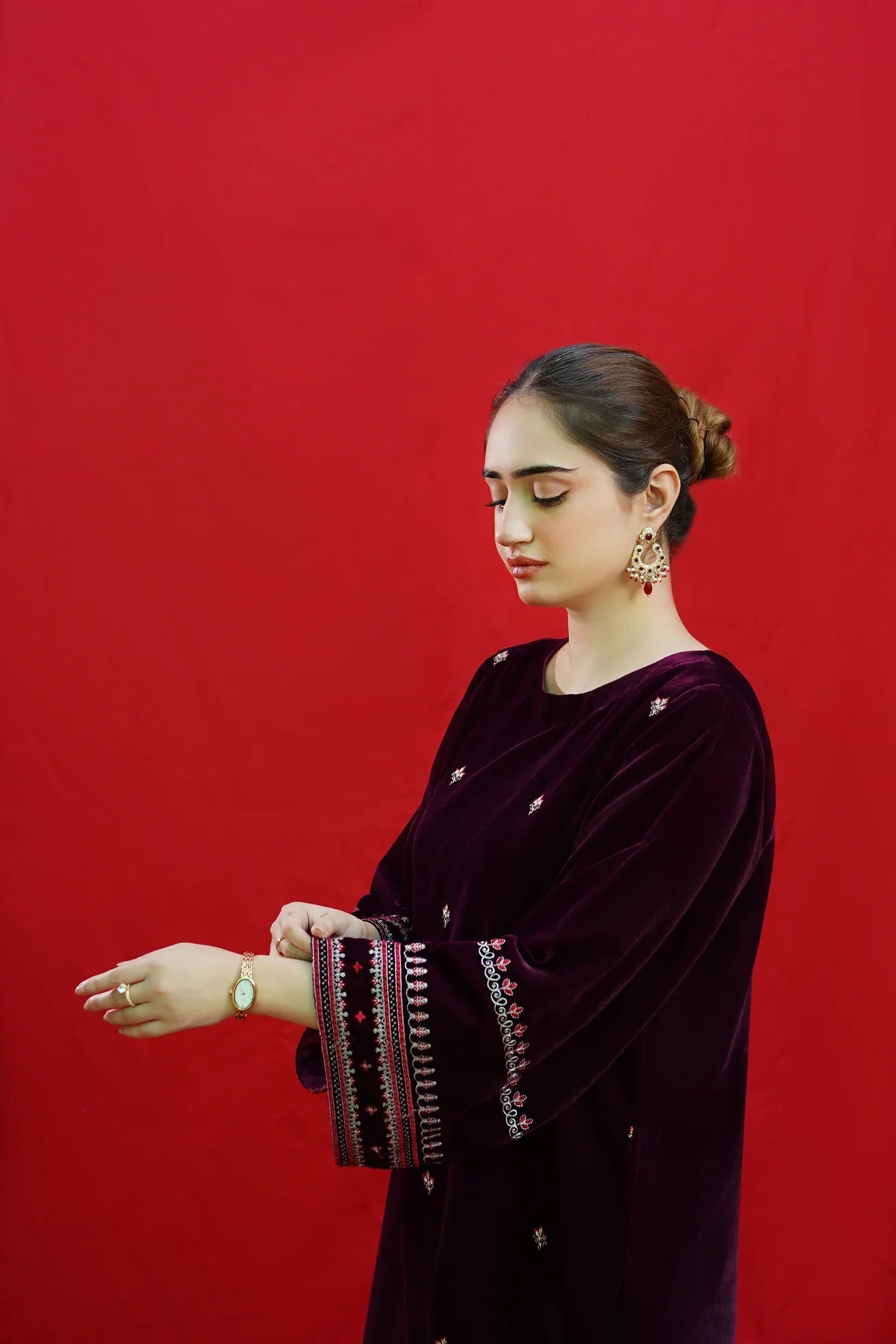 URGE-2PC VELVET EMBROIDERED SHIRT WITH VELEVT EMBROIDERED SLEEVES-BIC-D-19-MICROO-9000