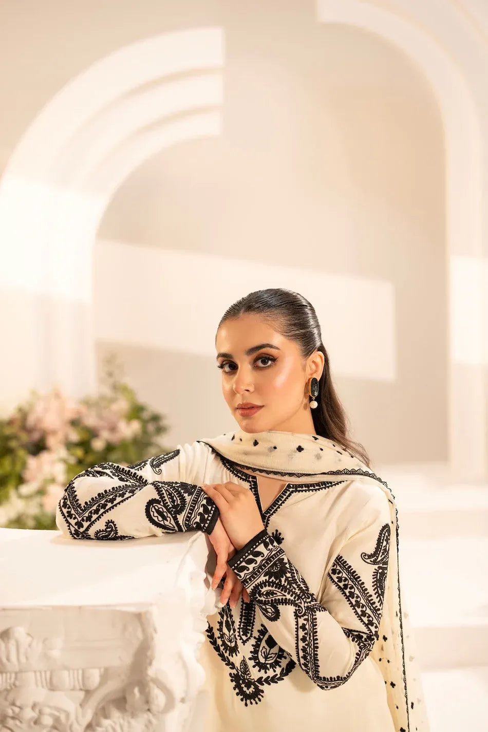 MIRANA-3PC LAWN EMBROIDERED SHIRT WITH KHADDI NET EMBROIDERED DUPATTA & TROUSER-RP-4701