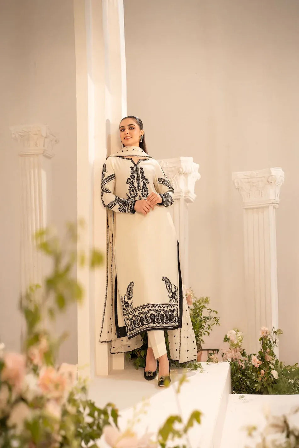 MIRANA-3PC LAWN EMBROIDERED SHIRT WITH KHADDI NET EMBROIDERED DUPATTA & TROUSER-RP-4701