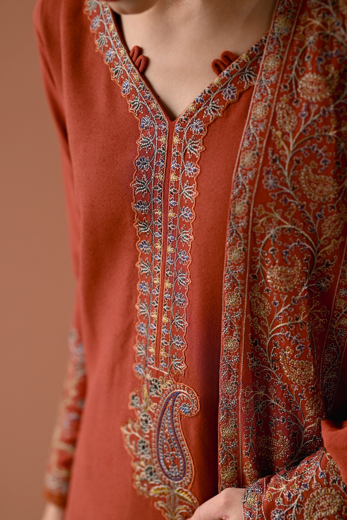 BATIK-3PC DHANAK EMBROIDERED SHIRT WITH DHANAK EMBROIDERED SHAWL AND TROUSER-BIC-4313