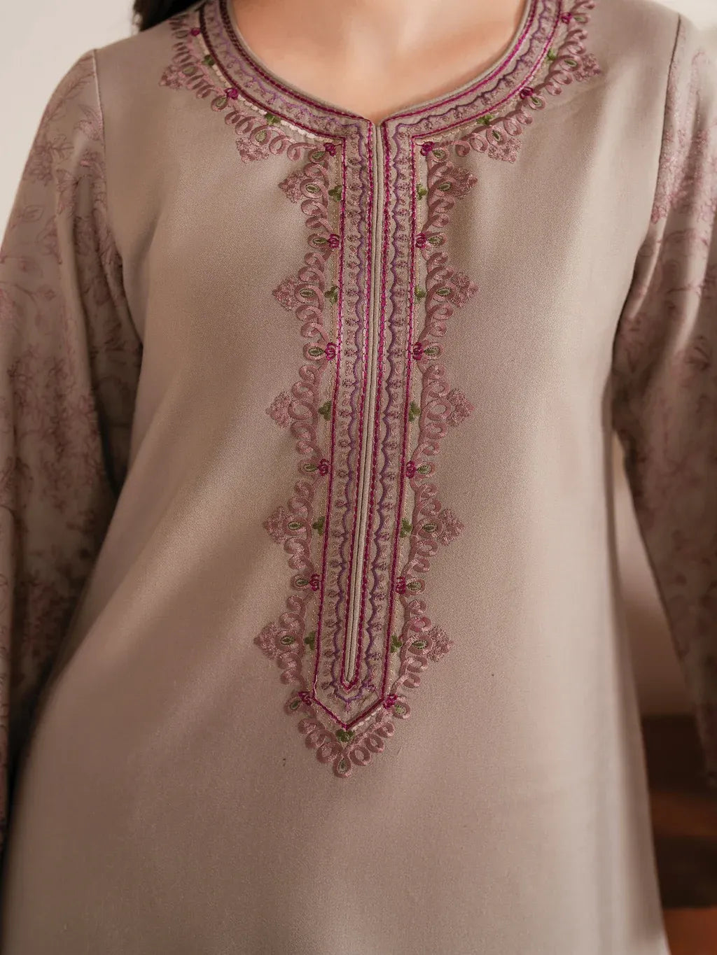 GARNET-3PC LAWN EMBROIDERED SHIRT WITH CHIFFON PRINTED DUPATTA AND EMB TROUSER-RP-4617