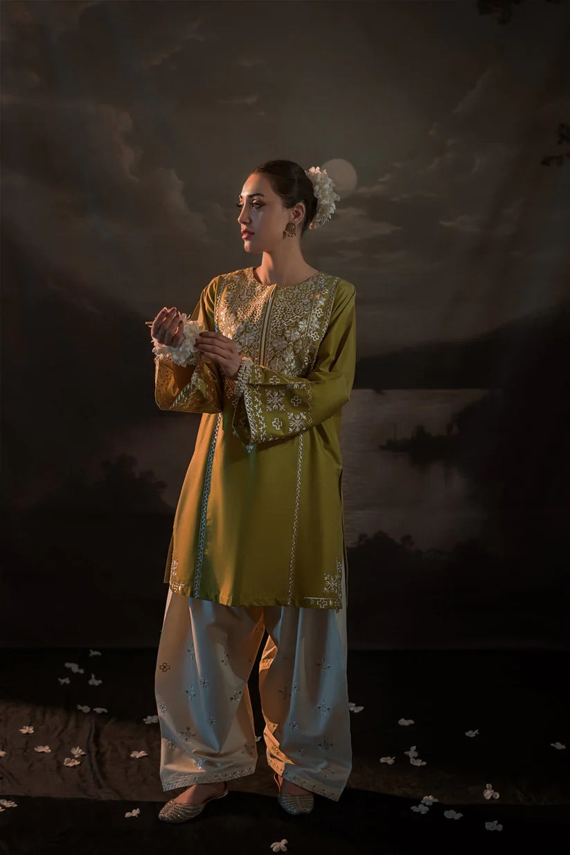 URGE LAWN 2PC - LAWN SEQUENCE EMB SHIRT WITH LAWN SEQUENCE EMB TROUSER | RP-3481