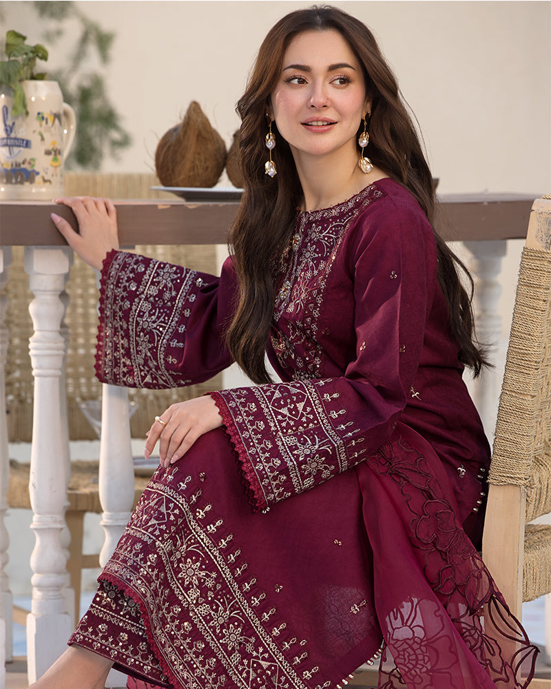QALAMQAR-3PC DHANAK EMBROIDERED SHIRT WITH ORGANZA EMBROIDERED DUPATTA AND EMB TROUSER-BIC-4092