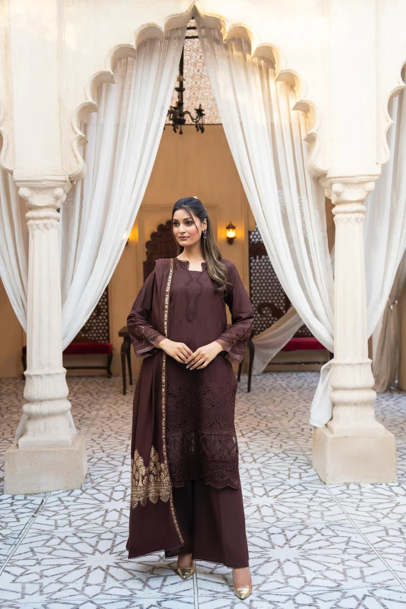 MIRAKHI LAWN 3PC - LAWN CHIKANKARI EMB SHIRT WITH LAWN JACQUARD PINTED DUPATTA AND LAWN DYED TROUSER | RP-5500