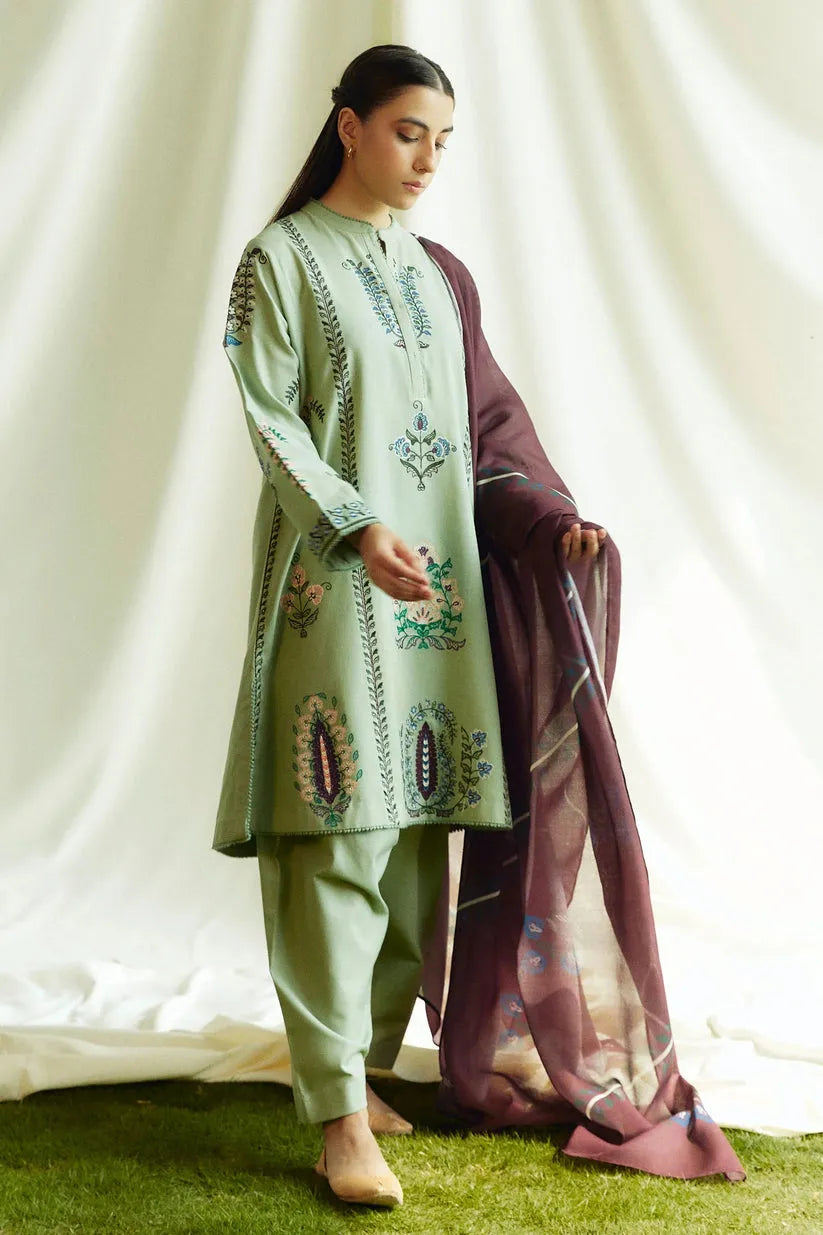 ZARA SHAHJAHAN- 3PC DHANAK EMBROIDERED SHIRT WITH KOTAIL PRINT SHAWL AND TROUSER-RP123