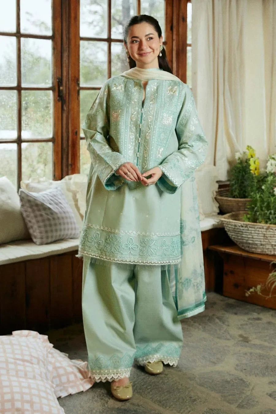 ZARA SHAHJAHAN LAWN 3PC - LAWN EMB SHIRT WITH MONARK PRINTED DUPATTA AND LAWN EMB TROUSER | RP-1019