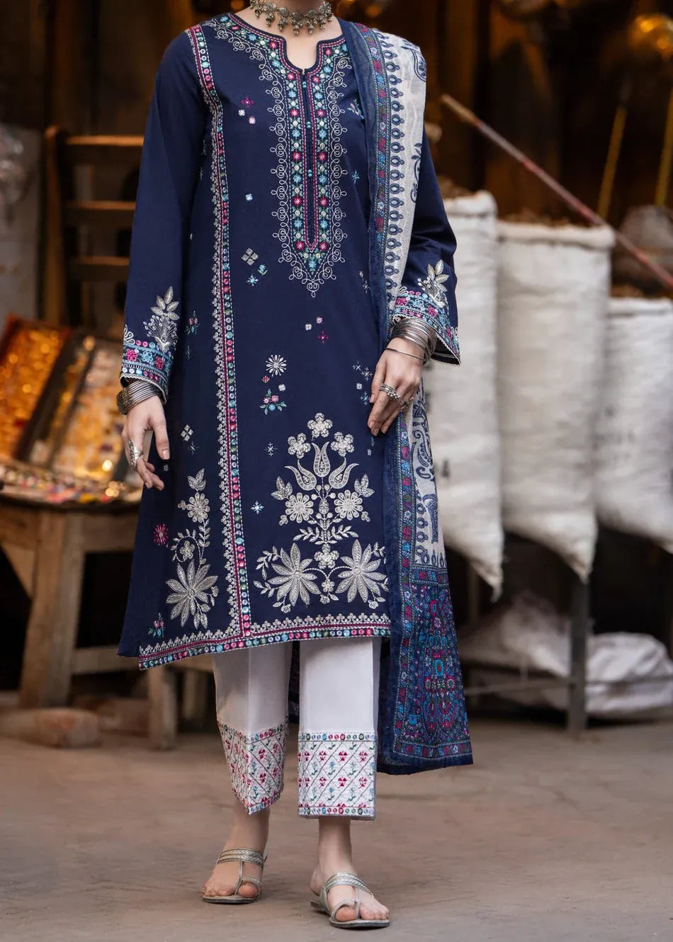 BATIK-3PC LAWN EMBROIDERED SHIRT WITH CHIFFOON PRINT DUPATTA AND EMB TROUSER-RP-4603