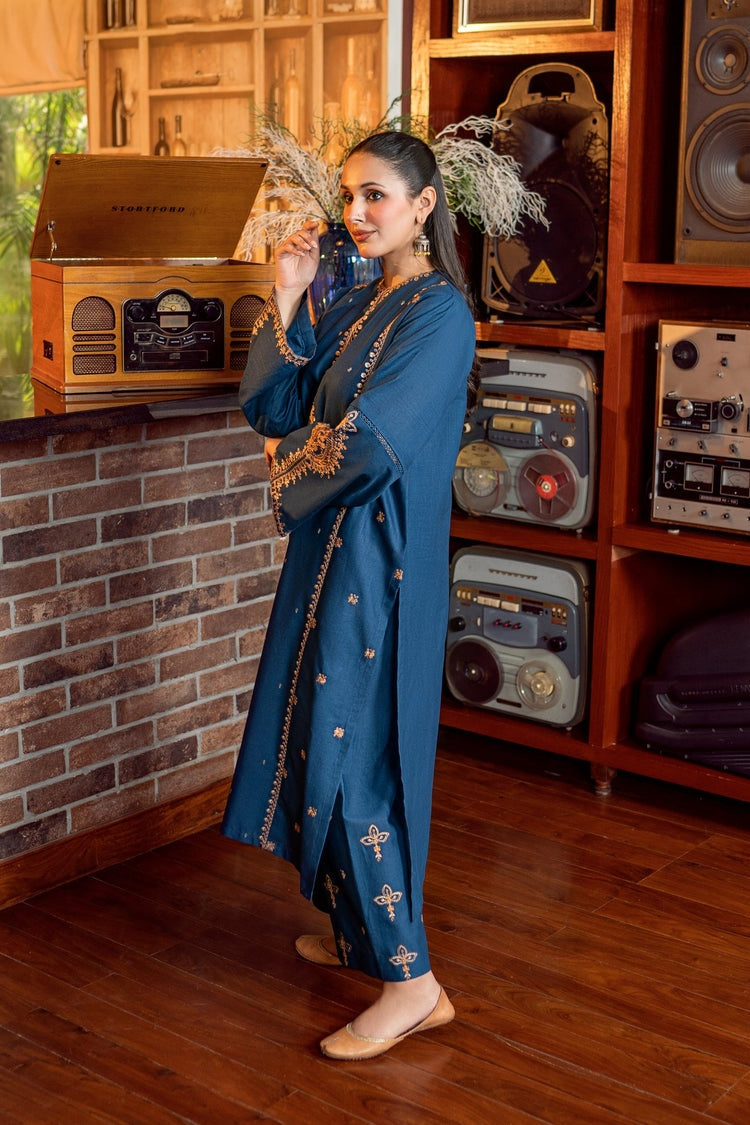 URGE-2PC DHANAK EMBROIDERED SHIRT AND EMBROIDRED SLEEVES-BIC-133