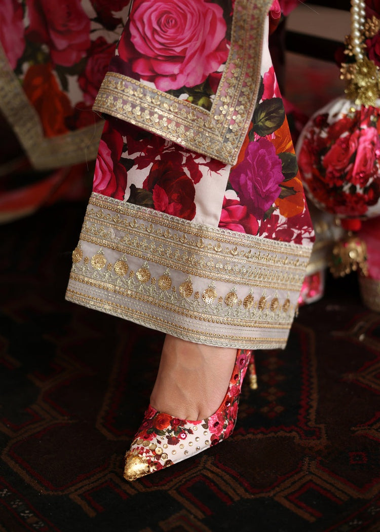 ZAINAB CHOTANI-3PC SHAMOZE SILK PRINTED EMBROIDERED SHIRT WITH SOFT SILK PRINTED EMB DUPATTA & EMB TROUSER BIC-1722