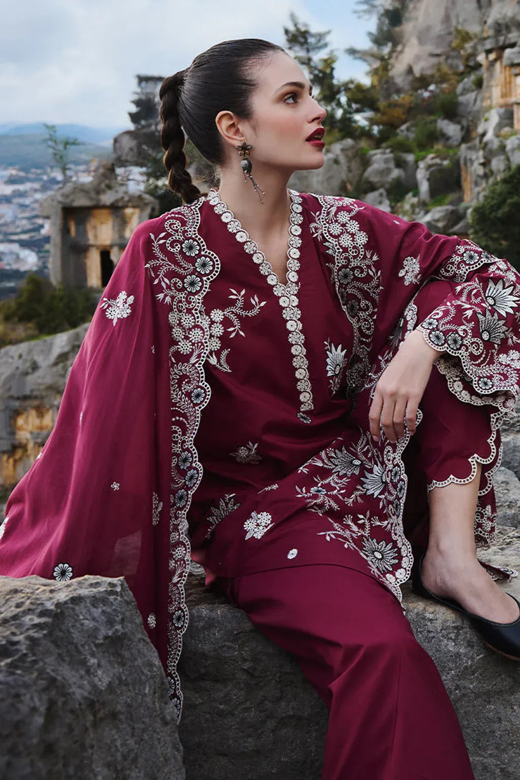 IMAGE-3PC LAWN EMBROIDERED SHIRT WITH KHADDI NET EMBROIDERED DUPATTA AND EMB TROUSER-RP-4545