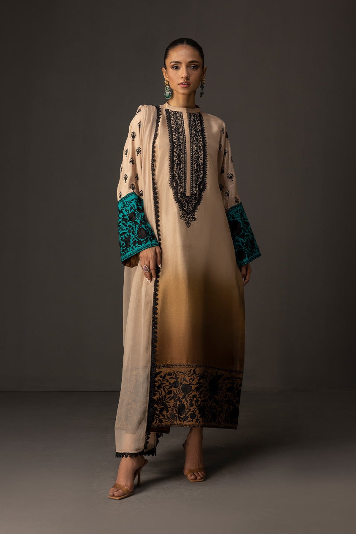 ZAINAB CHOTANI-3PC SHAMOZ SILK PRINT EMBROIDERED SHIRT WITH SOFT SILK PRINT DUPATTA & SILK TROUSER BIC-1717